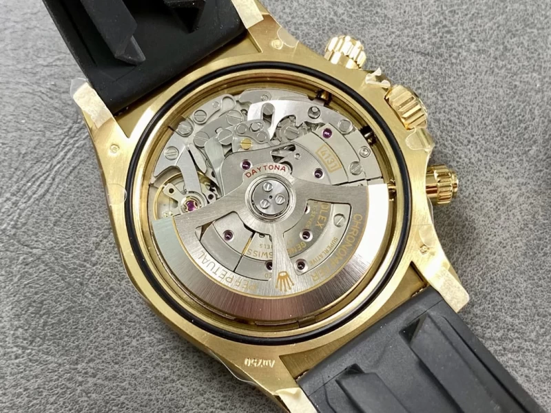 ブランドコピーロレックス時計126518LN-0010裏蓋ムーブメント