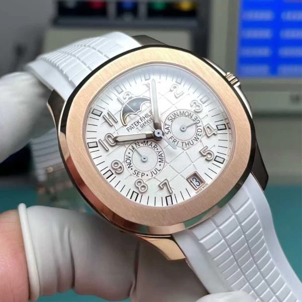 パテックフィリップ 5261R-0011 時計コピー(2/6)