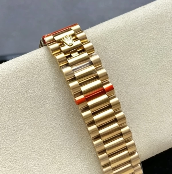 ロレックス時計コピーM128238-0106バンド