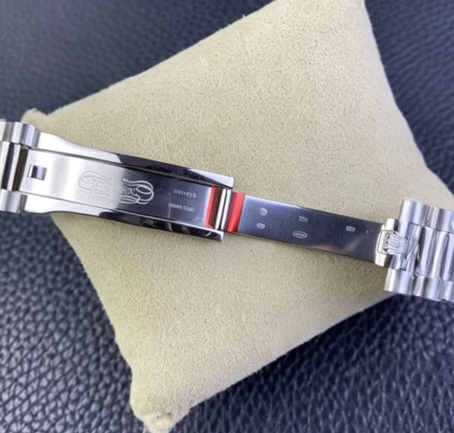 ロレックス時計コピーM228349RBR-0005バンド
