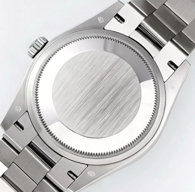 ロレックスコピーM128239-0019裏蓋