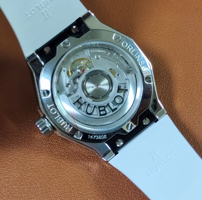 ウブロ時計コピー550.NS.2200.RW.1604.ORL20裏蓋ムーブメント