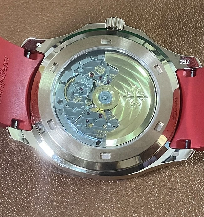 ブランドコピーパテックフィリップ5167A-001裏蓋ムーブメント