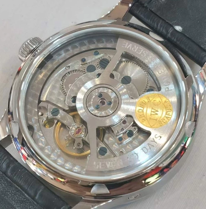 IWCコピー腕時計IW500109裏蓋ムーブメント