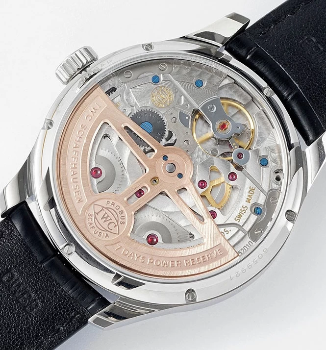 ブランドコピーIWC時計IW503401裏蓋ムーブメント