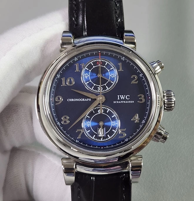 ブランドコピーIWC時計IW393402正面