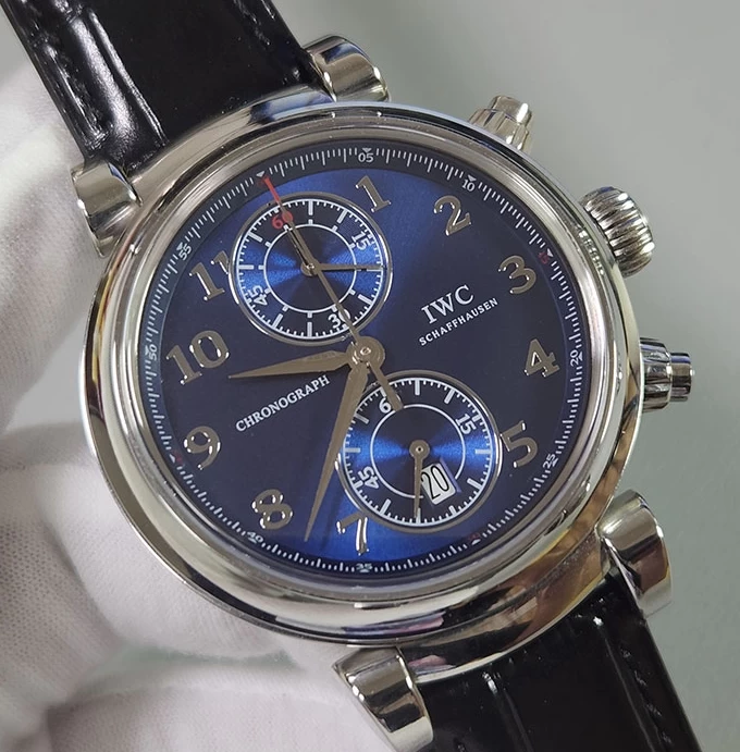 ブランドコピーIWC時計IW393402文字盤クローズアップ