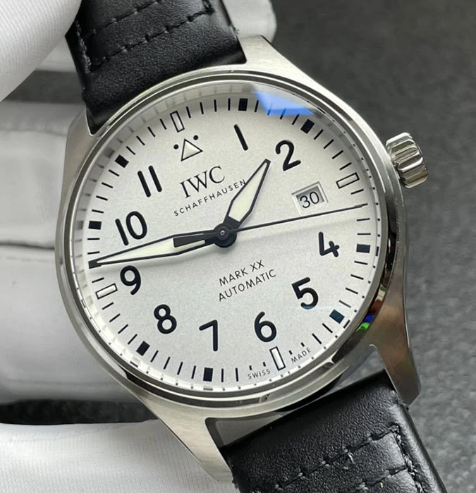 IWCコピー時計IW328207文字盤クローズアップ