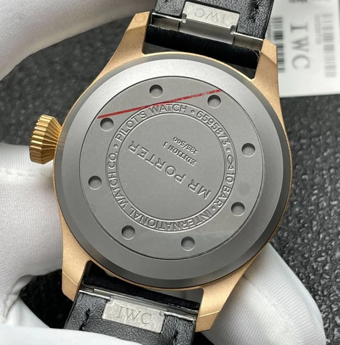 IWCコピー時計IW329703裏蓋
