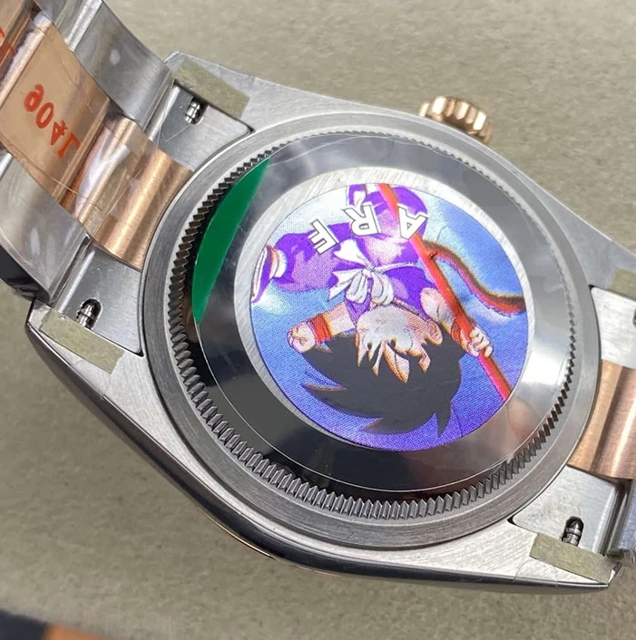 ロレックスコピーM126281RBR-0010裏蓋
