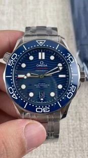 VSファクトリー製最高級オメガ シーマスター42mmウェーブ文字盤 210.30.42.20.03.001