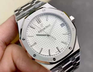 人気超絶のオーデマピゲ時計ロイヤルオーク15400ST.OO.1220ST.02【ZF工場】