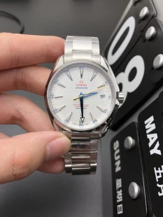 オメガシーマスターアクアテラスーパーコピー優れた時計41.5mm  231.10.42.21.02.004