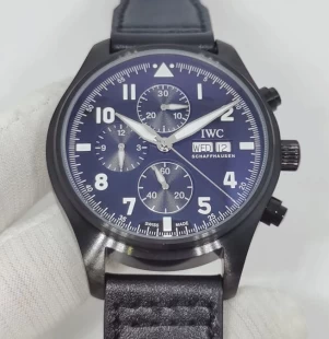 IWCパイロット時計スーパーコピー偽物クロノグラフ IW387905